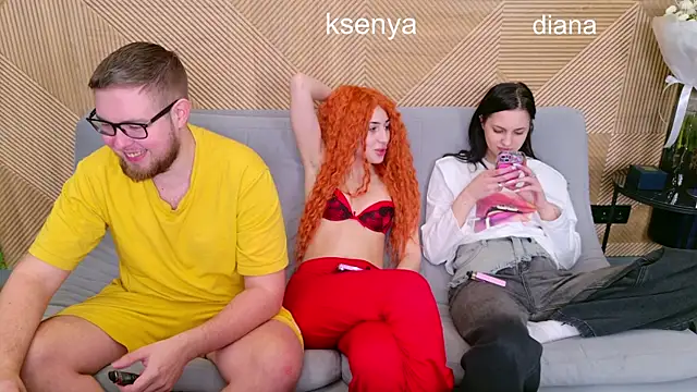 Snapshot of Ksenny chatting on February 10, 2026, 12:04 pm Ksenny online show from February 10, 2026, 12:04 pm