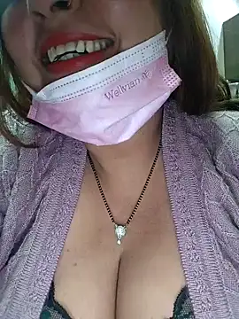 Dianaa9 online show from November 26, 2025, 10:48 am