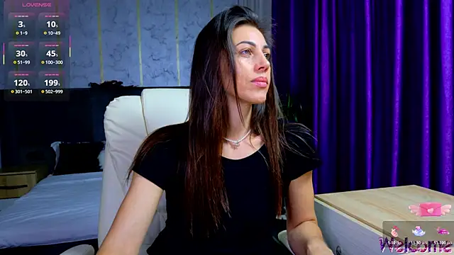 Snapshot of -KASANDRA- chatting on November 12, 2025, 3:38 pm -KASANDRA- online show from November 12, 2025, 3:38 pm