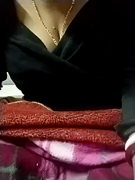 Sexy rosyyyy online show from January 23, 2025, 11:15 am