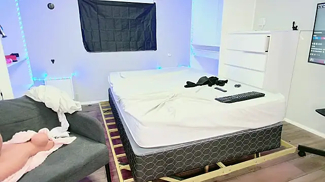 THICKwithDICKK online show from February 23, 2025, 8:06 am