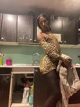 tamarabigass1 online show from March 15, 2025, 8:21 pm