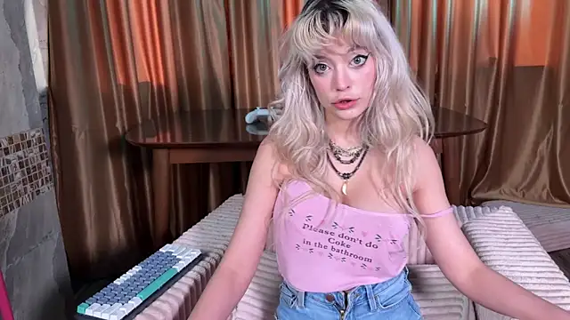 Snapshot of Eerectioneering chatting on March 29, 2026, 11:45 am Eerectioneering online show from March 29, 2026, 11:45 am