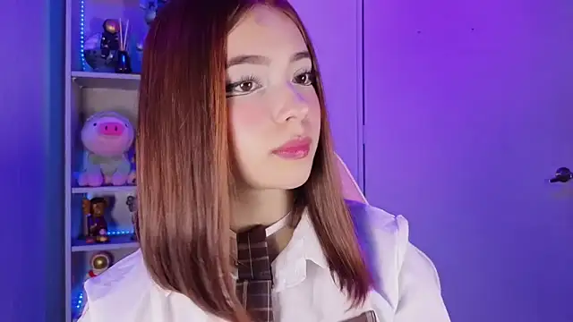 Snapshot of EmilyMiller_ chatting on November 6, 2025, 4:11 pm EmilyMiller online show from November 6, 2025, 4:11 pm