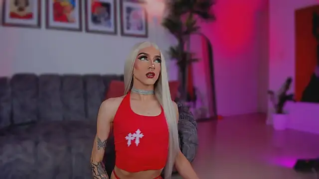 Snapshot of Taylor__foxxx chatting on December 3, 2025, 5:30 am Taylor foxxx online show from December 3, 2025, 5:30 am