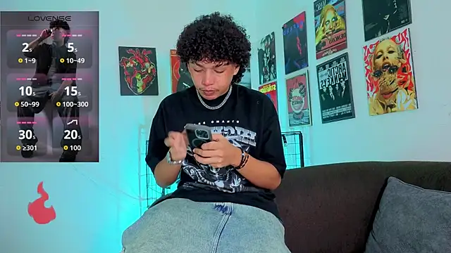 GaelOconner online show from November 11, 2025, 1:11 am