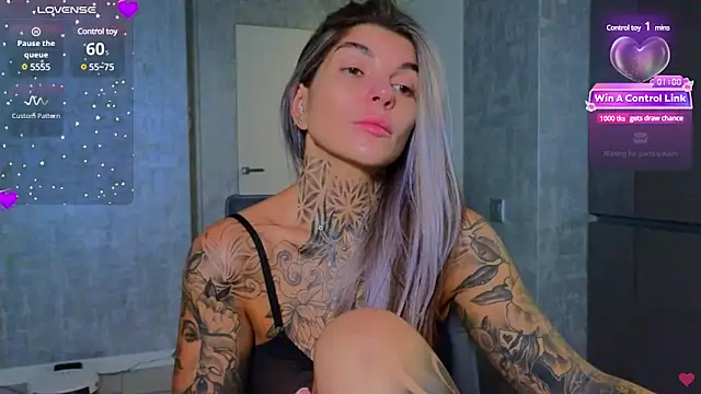 tattooedBabyy online show from February 2, 2025, 11:07 am