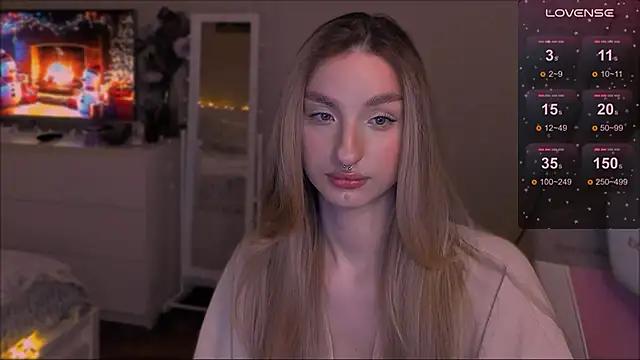 Lexy kiky online show from January 3, 2025, 8:54 pm