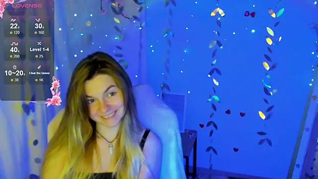 Snapshot of Sweet_me_ chatting on June 28, 2026, 5:25 am Sweet me online show from June 28, 2026, 5:25 am