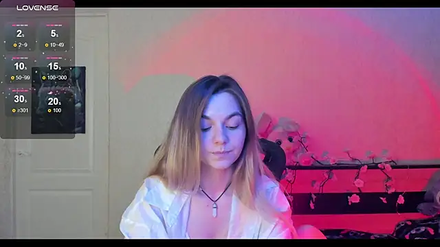 Snapshot of Sweet_me_ chatting on June 10, 2026, 5:47 pm Sweet me online show from June 10, 2026, 5:47 pm