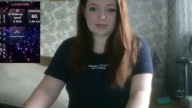Snapshot of Sabrina_Poison chatting on July 23, 2026, 2:42 am Sabrina Poison online show from July 23, 2026, 2:42 am