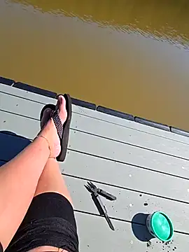 Snapshot of Dixiefaye_Pika chatting on March 18, 2025, 8:05 pm Dixiefaye Pika online show from March 18, 2025, 8:05 pm