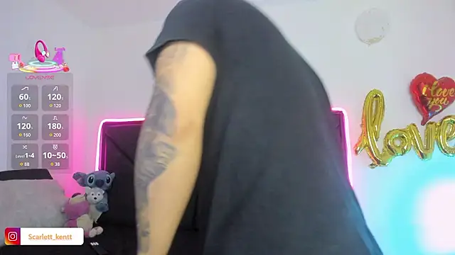 ScarlettAndClark online show from February 24, 2026, 3:07 am