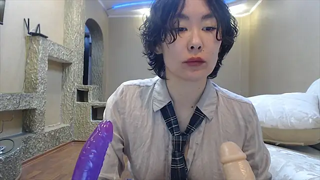 Kunimitsuu  online show from February 14, 2025, 7:33 pm