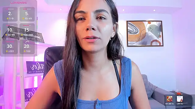 Snapshot of martina_mancini chatting on May 19, 2026, 11:28 am martina mancini online show from May 19, 2026, 11:28 am