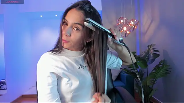 martina mancini online show from March 19, 2025, 11:50 am