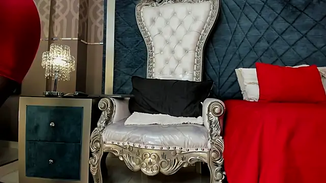 Janna Rousse  online show from October 27, 2025, 12:06 pm