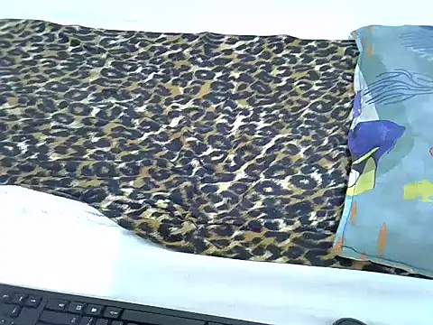 drowllie online show from November 23, 2025, 2:38 pm