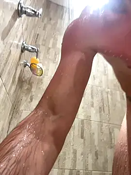 Snapshot of _Miguel100 chatting on October 12, 2025, 3:41 am  Miguel100 online show from October 12, 2025, 3:41 am