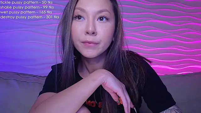 Snapshot of im_casey chatting on February 23, 2025, 8:28 am im casey online show from February 23, 2025, 8:28 am