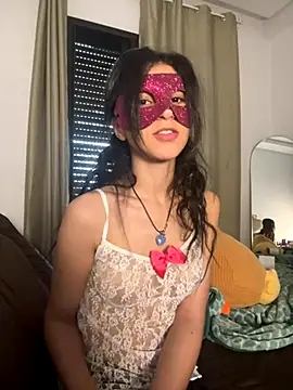 ZINA-MOROCCO online show from November 7, 2025, 3:16 pm