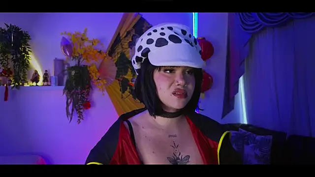 albaismynameX online show from October 21, 2025, 12:15 pm