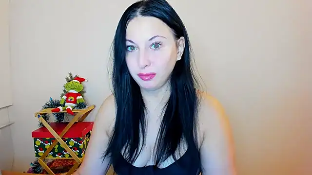 Snapshot of Wife4Cuck chatting on December 19, 2025, 1:46 pm Wife4Cuck online show from December 19, 2025, 1:46 pm