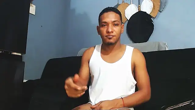 Grandeygruesa1 online show from February 10, 2026, 7:40 am