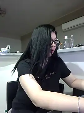 Milf Abigail online show from December 20, 2025, 3:09 am