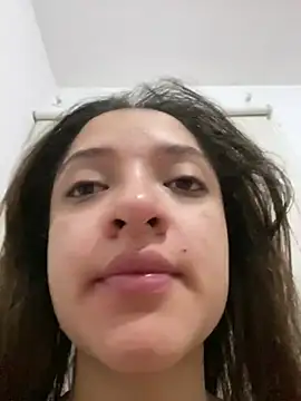Alicia ALICIA online show from May 25, 2026, 3:28 am