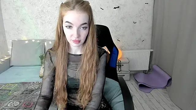 LissaCain online show from October 29, 2025, 3:05 am