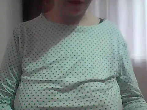 Snapshot of AnaXBerry chatting on February 15, 2026, 7:20 am AnaXBerry online show from February 15, 2026, 7:20 am