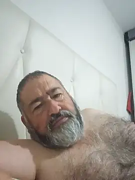 polla calientes47 online show from January 22, 2025, 3:31 am