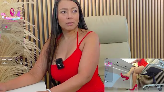 lulu 072 online show from November 11, 2025, 12:27 am