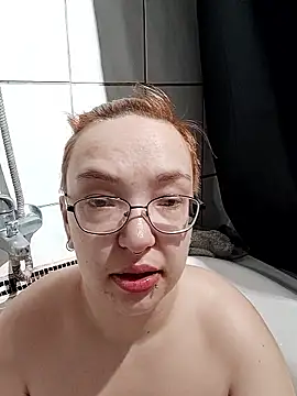 Isabella Geney online show from March 22, 2026, 7:15 pm