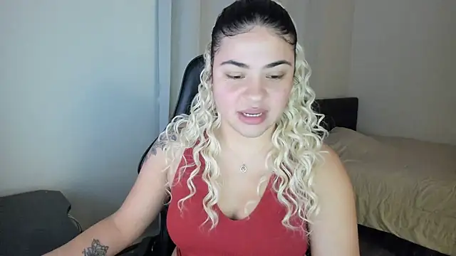 Snapshot of MelSaunders chatting on January 4, 2025, 1:42 am MelSaunders online show from January 4, 2025, 1:42 am