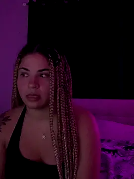 Snapshot of MelSaunders chatting on October 20, 2025, 2:24 am MelSaunders online show from October 20, 2025, 2:24 am