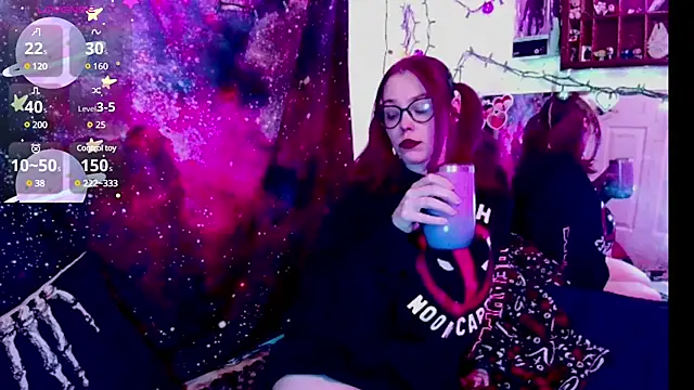 Snapshot of EverlyEster chatting on January 12, 2025, 5:34 am EverlyEster online show from January 12, 2025, 5:34 am