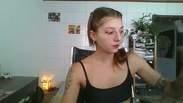 SweetyBabyDemon online show from February 17, 2026, 1:08 pm