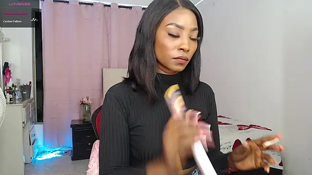samantha-rose2 online show from February 27, 2025, 7:51 am