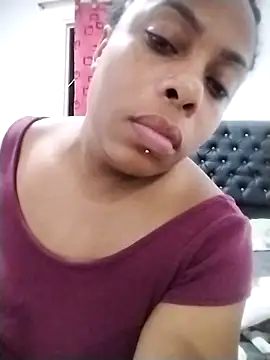Snapshot of BrianaHazel chatting on June 21, 2026, 4:40 am BrianaHazel online show from June 21, 2026, 4:40 am