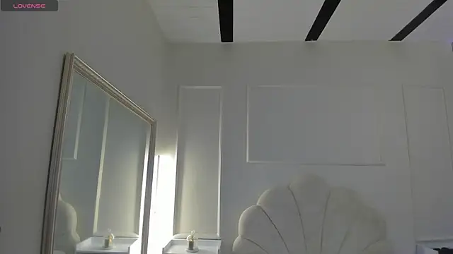 Snapshot of BrianaHazel chatting on July 9, 2026, 8:08 pm BrianaHazel online show from July 9, 2026, 8:08 pm