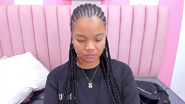 Snapshot of ISABELLA_020 chatting on March 19, 2025, 11:39 am ISABELLA 020 online show from March 19, 2025, 11:39 am