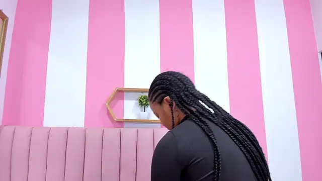 Snapshot of ISABELLA_020 chatting on March 21, 2025, 11:33 am ISABELLA 020 online show from March 21, 2025, 11:33 am