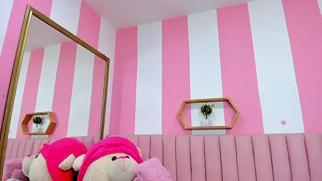 Snapshot of ISABELLA_020 chatting on December 1, 2025, 12:06 pm ISABELLA 020 online show from December 1, 2025, 12:06 pm