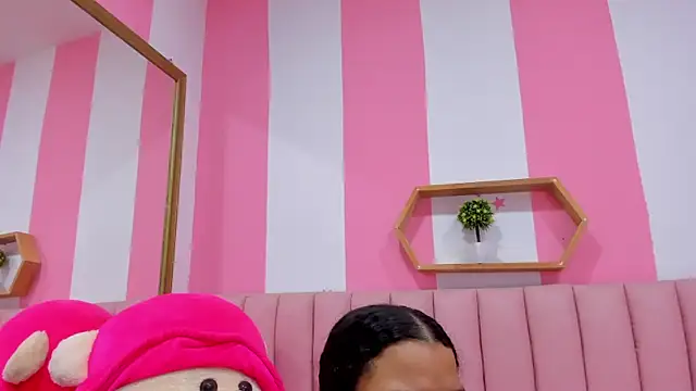 Snapshot of ISABELLA_020 chatting on October 22, 2025, 1:10 pm ISABELLA 020 online show from October 22, 2025, 1:10 pm