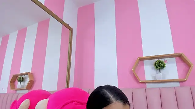 Snapshot of ISABELLA_020 chatting on November 20, 2025, 1:12 pm ISABELLA 020 online show from November 20, 2025, 1:12 pm