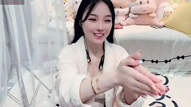 AKiKi711 online show from March 31, 2026, 4:53 pm