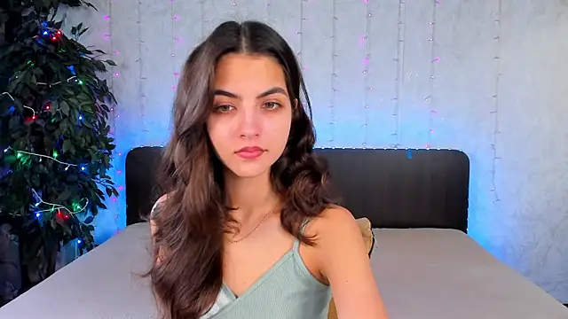 Milana Crystal  online show from January 30, 2025, 8:22 am