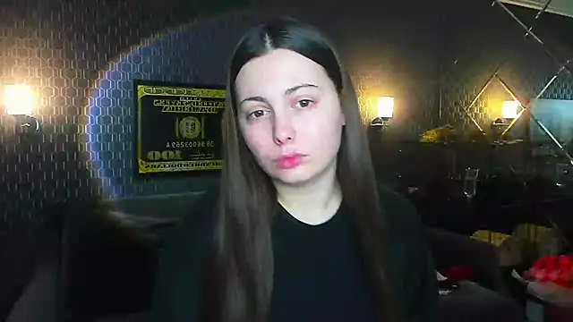  extraterrestrial  online show from November 24, 2025, 5:46 pm